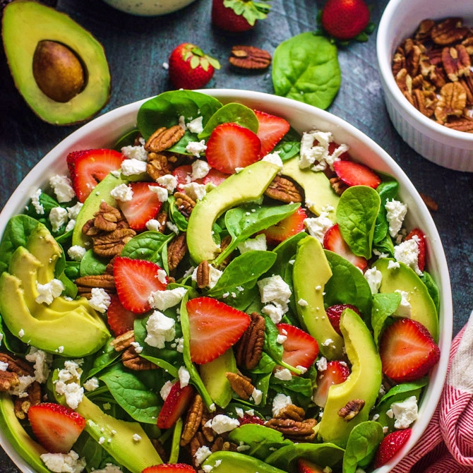 Salad with Strawberries